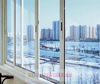 Раздвижные алюминиевые окна на балкон